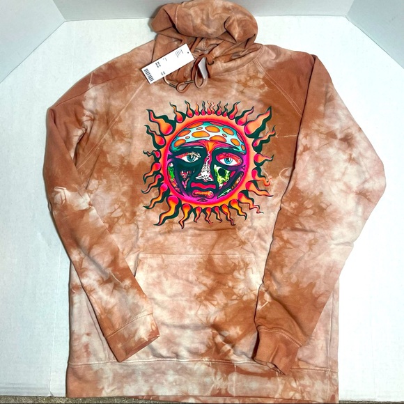 Urban Outfitters Tops - PRICE FIRM!!!!! BNWT UO Exclusive Sublime Tour Tie Dye Taupe Hoodie L